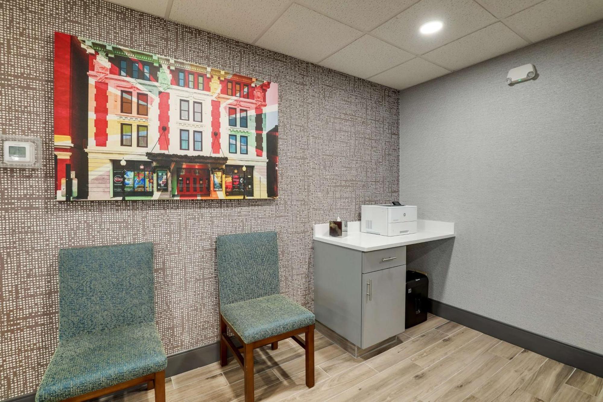 Hampton Inn Lebanon Exterior photo